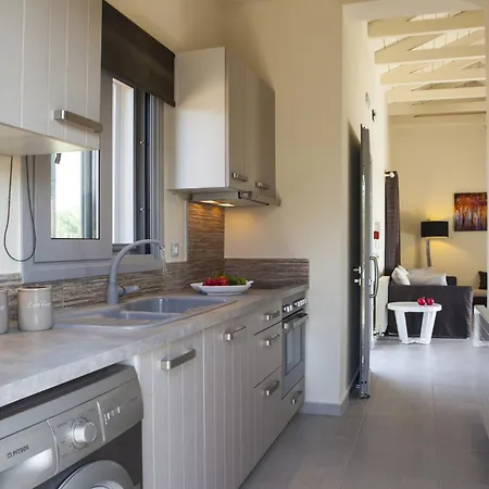 Villa Lefteris *